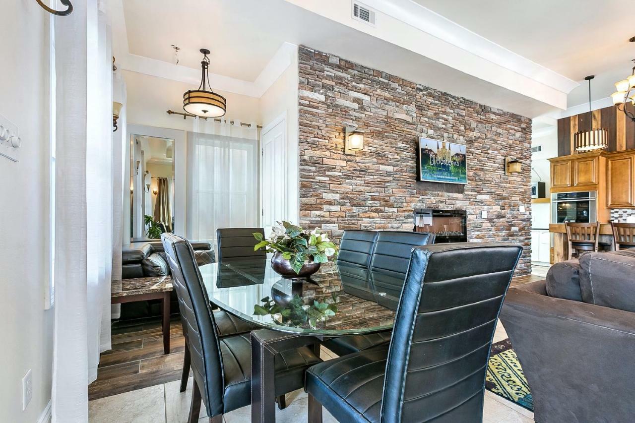 Spacious 4Br Condo On Carondelet Near All Hot Spo New Orleans Buitenkant foto